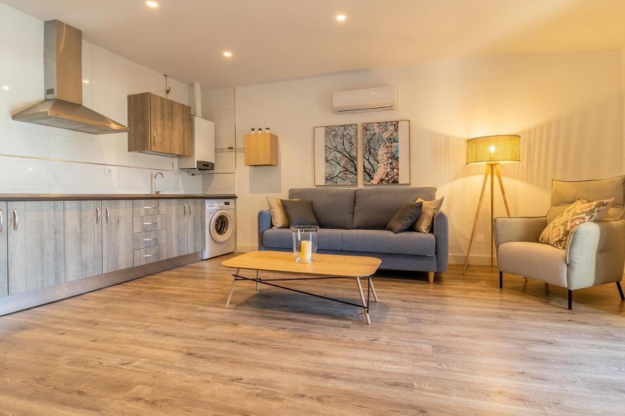 Apartamentos El Patio Plaza Santa Clara Caces Zewnętrze zdjęcie