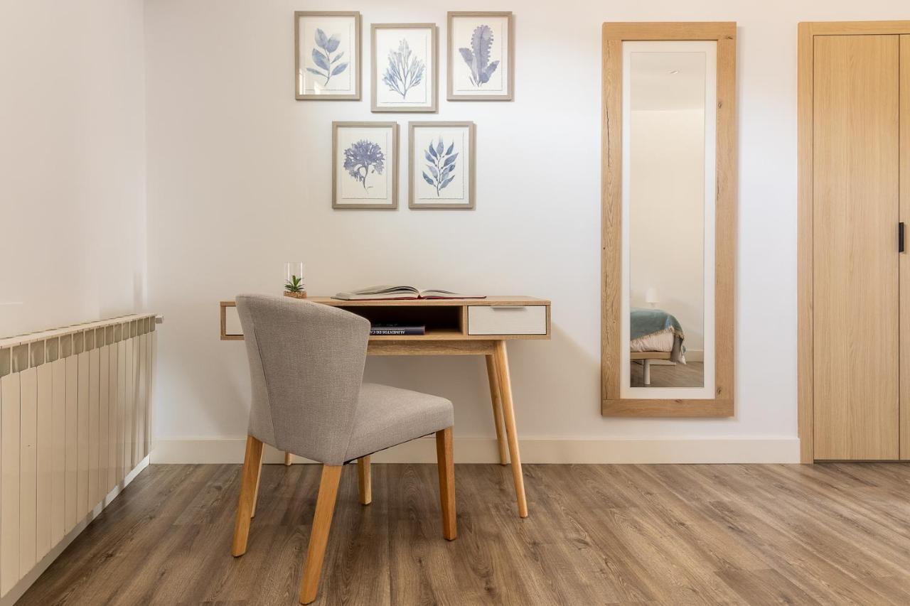 Apartamentos El Patio Plaza Santa Clara Caces Zewnętrze zdjęcie